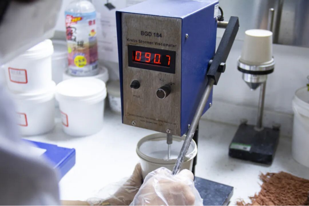 虹潤制漆技術創新與紓困案例1181
